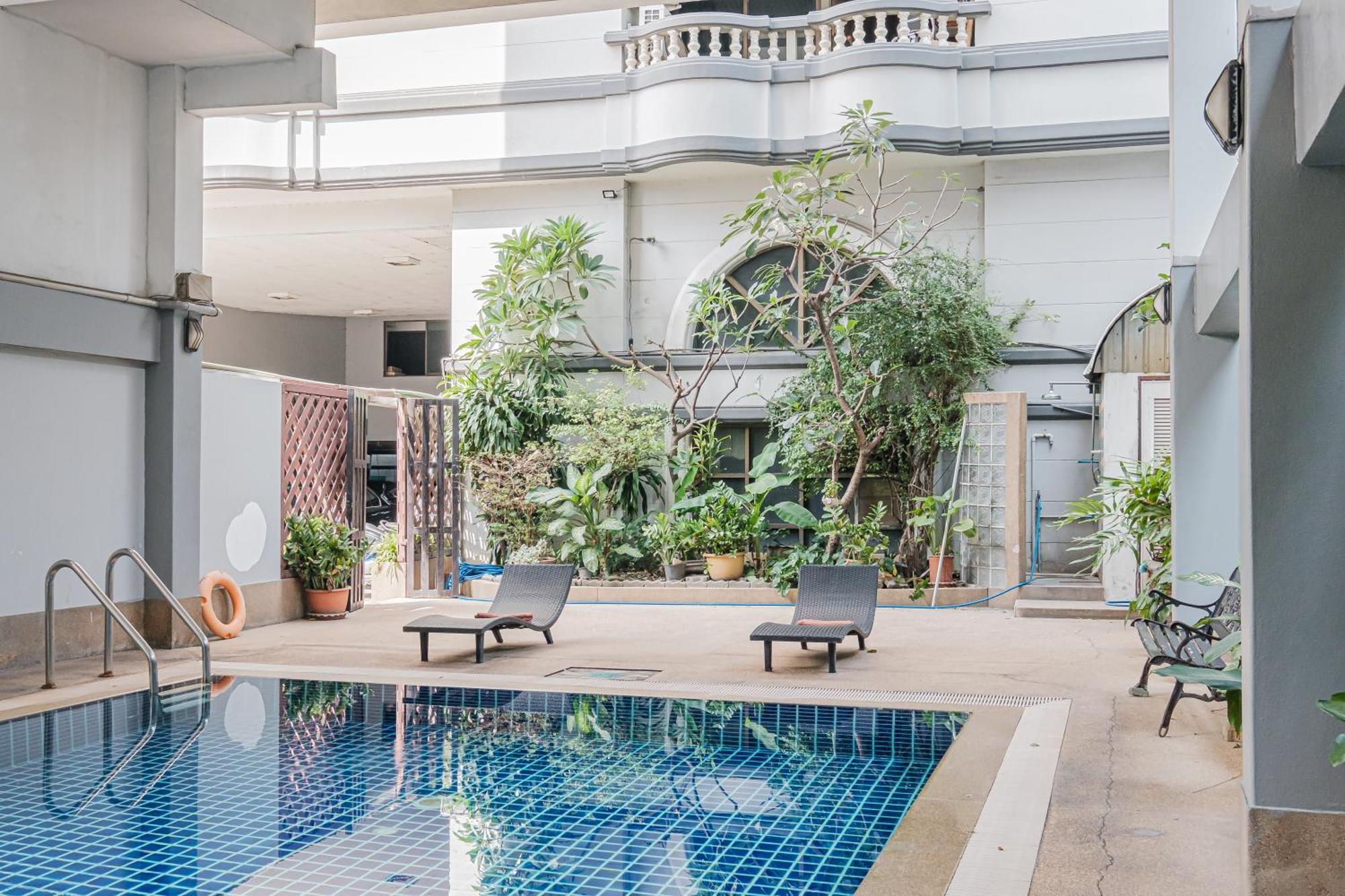 Hotel Boss mansion à Bangkok Extérieur photo